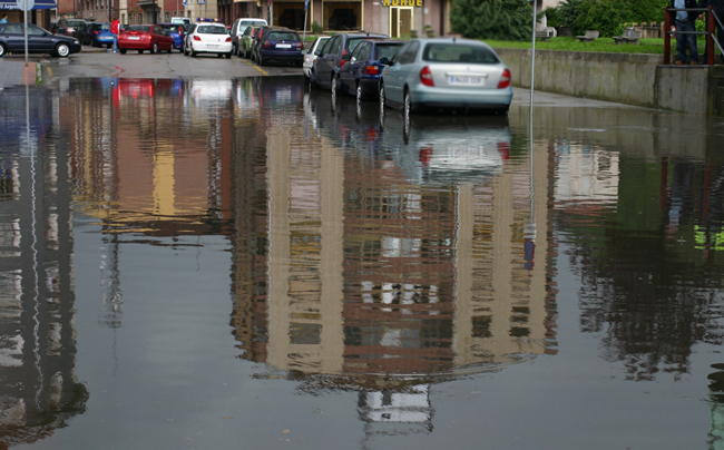 La Pola también tiene zonas con peligro de inundación, aunque el riesgo de que ocurra una catástrofe es menor