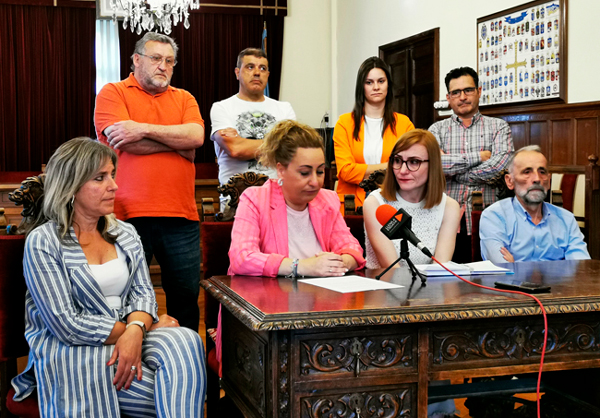 Primera dimisión de la legislatura en el Gobierno de Genma Alvarez en Lena: Rosa Morán presenta su renuncia